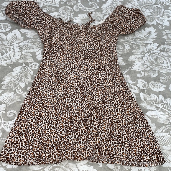CHEETAH PRINT MINI SUN DRESS 🤎🤎 - Picture 1 of 7